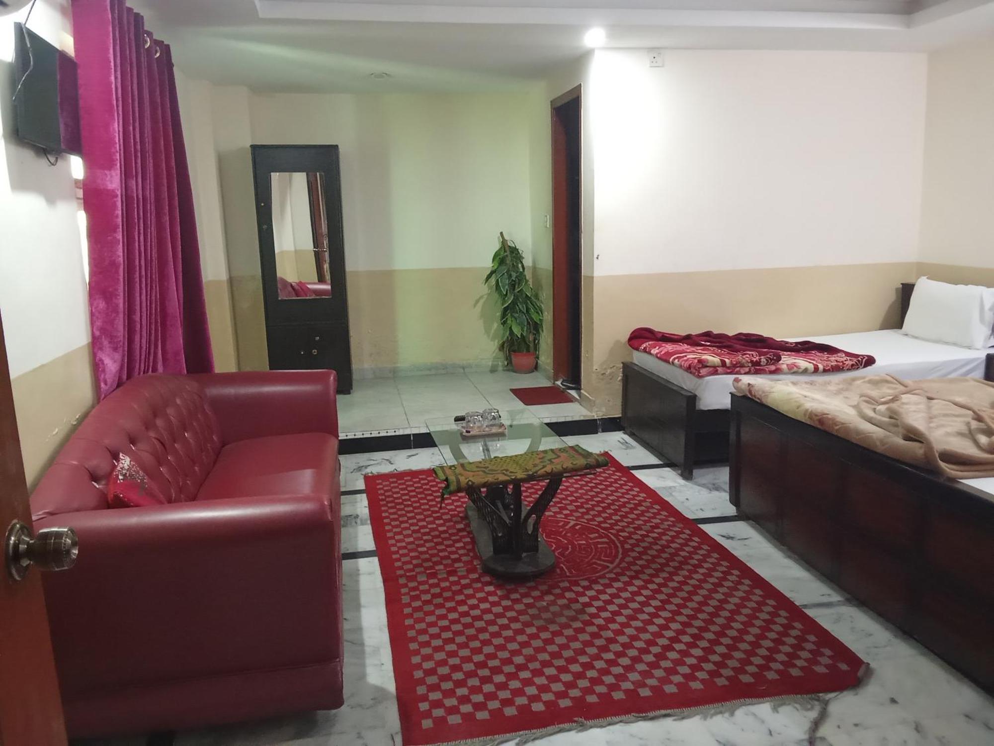 Hotel Khursheed Palace 拉瓦尔品第 外观 照片